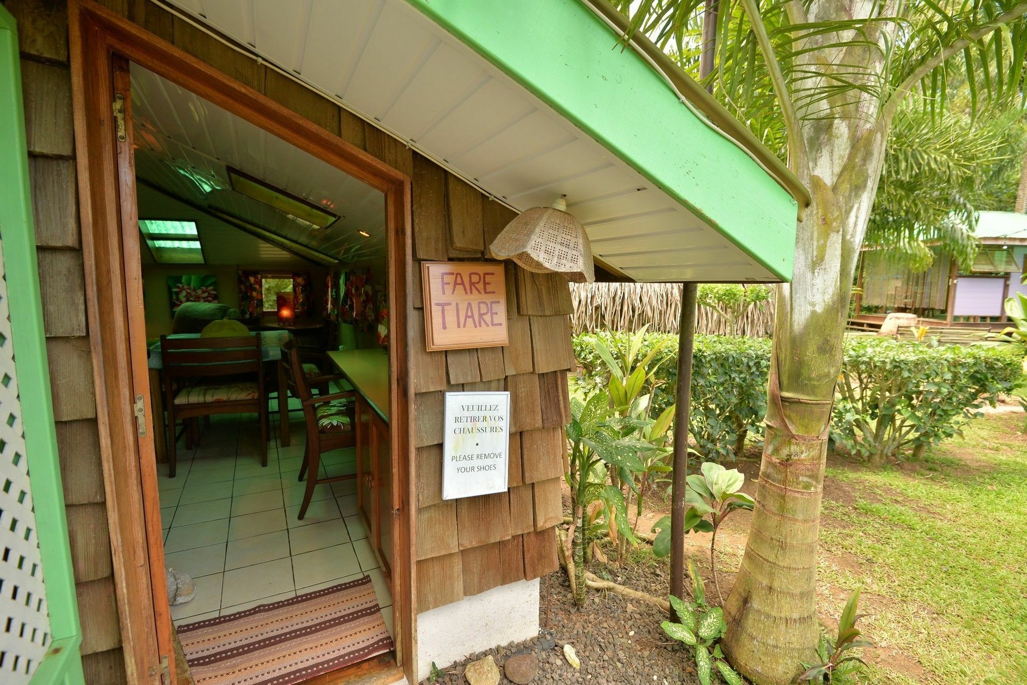 มาร์คเพลส มูเรีย Hotel โมโอเรอา ภายนอก รูปภาพ